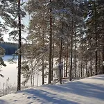 فيلة Loma-paelsilae Lakeside