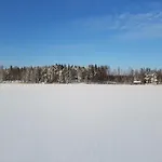 Loma-paelsilae Lakeside