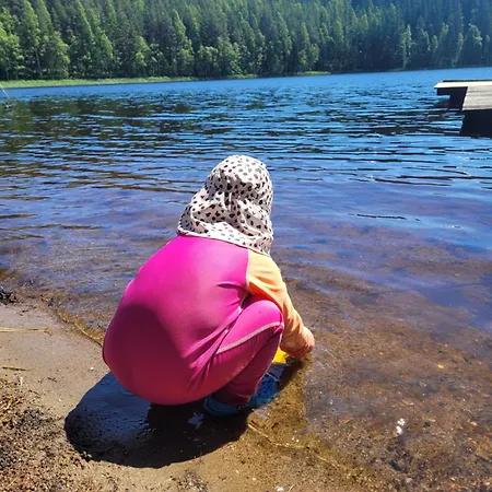 Loma-pälsilä Lakeside * Kuhmoinen