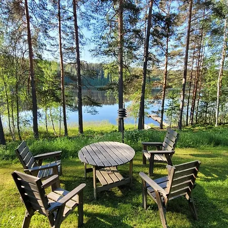 Huvilat Loma-pälsilä Lakeside